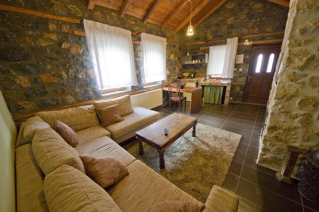 Onar Guesthouse Agios Athanasios  Exterior photo